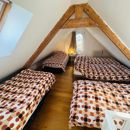 La Madeleine -jacuzzi - 10 Voyageurs