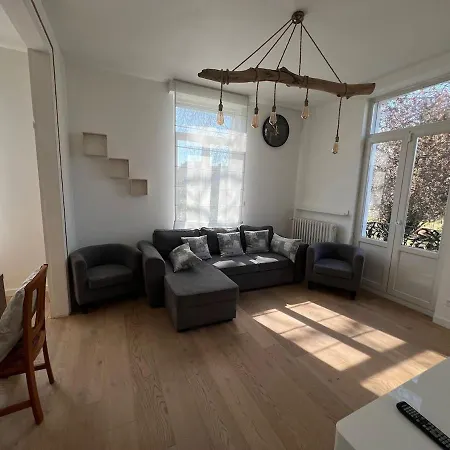 La Madeleine -jacuzzi - 10 Voyageurs