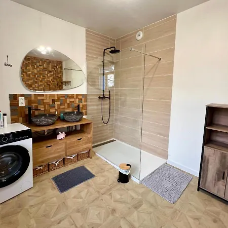 La Madeleine -jacuzzi - 10 Voyageurs Вилла