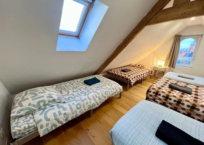 La Madeleine -jacuzzi - 10 Voyageurs Villa